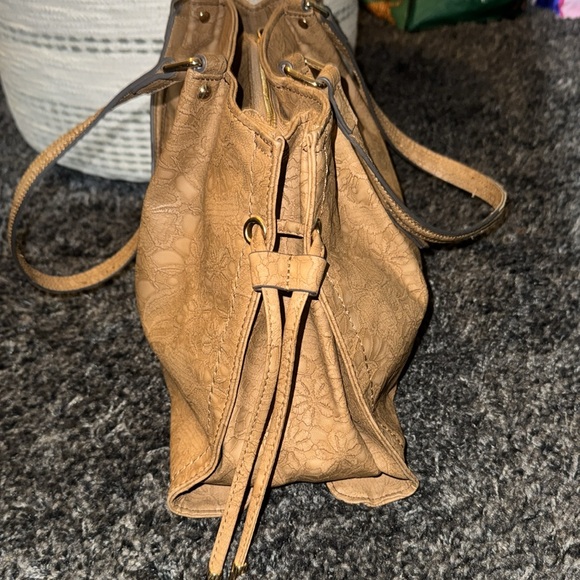 Tan Floral Jessica Simpson Satchel Purse with Leopard Interior - Picture 5 of 11